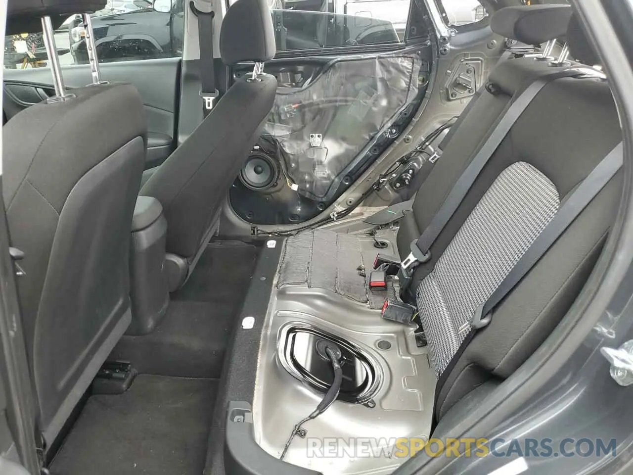 10 Photograph of a damaged car KM8K22AB3NU903611 HYUNDAI KONA 2022