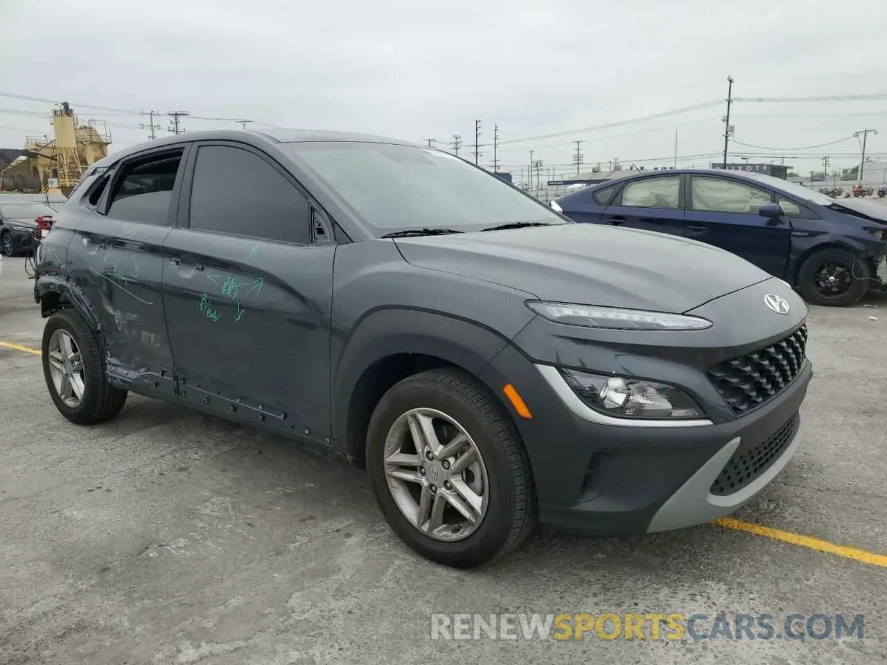 4 Photograph of a damaged car KM8K22AB3NU903611 HYUNDAI KONA 2022