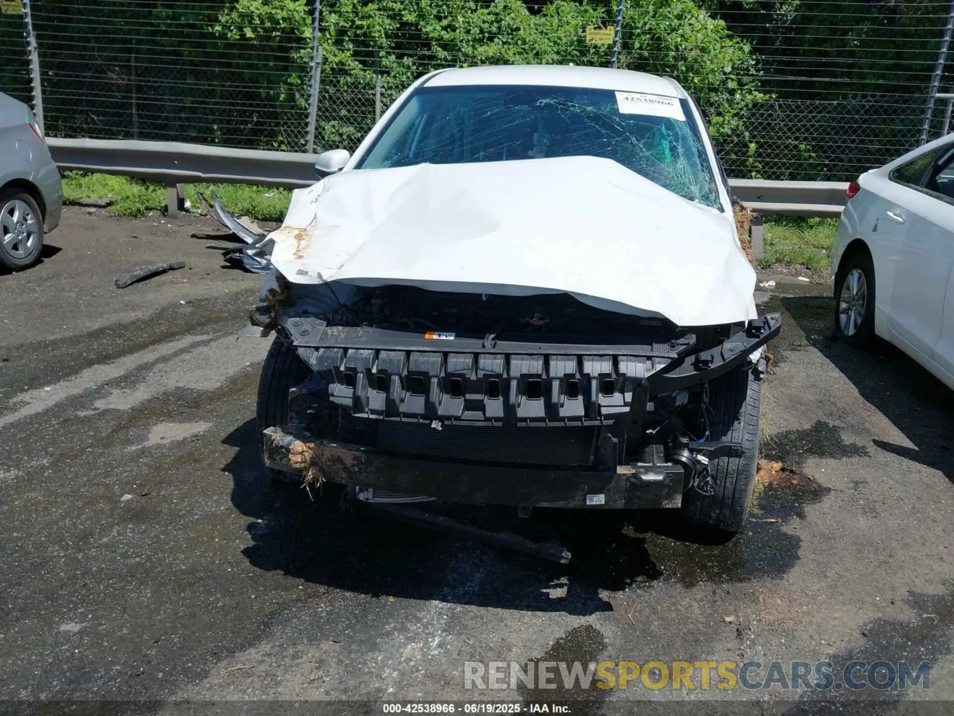 12 Photograph of a damaged car KM8K22AB5NU823047 HYUNDAI KONA 2022