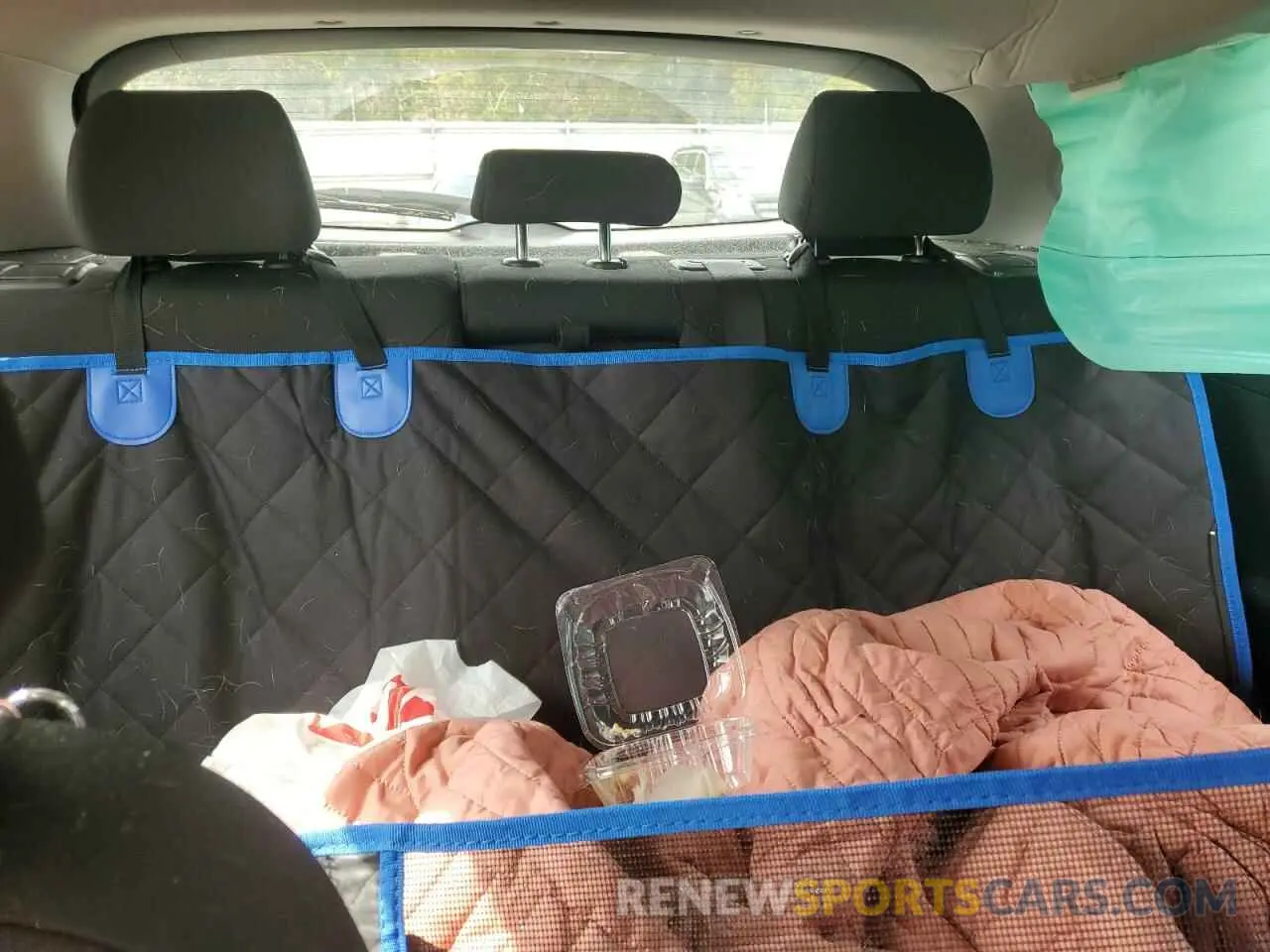10 Photograph of a damaged car KM8K22AB6NU849740 HYUNDAI KONA 2022