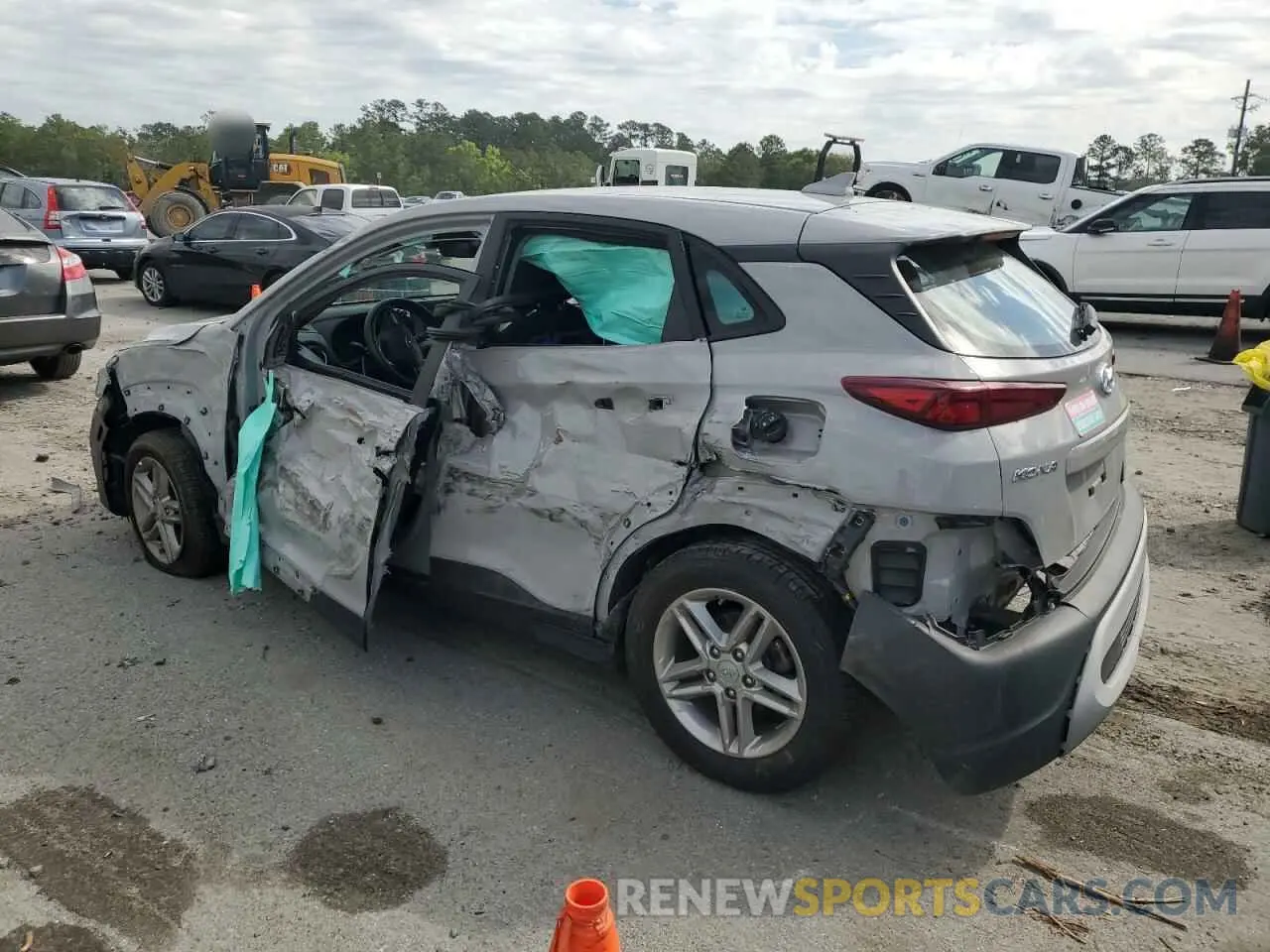 2 Photograph of a damaged car KM8K22AB6NU849740 HYUNDAI KONA 2022