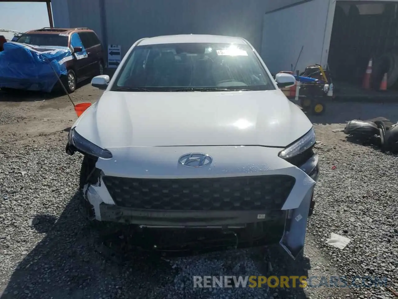 5 Photograph of a damaged car KM8K22AB7NU899045 HYUNDAI KONA 2022