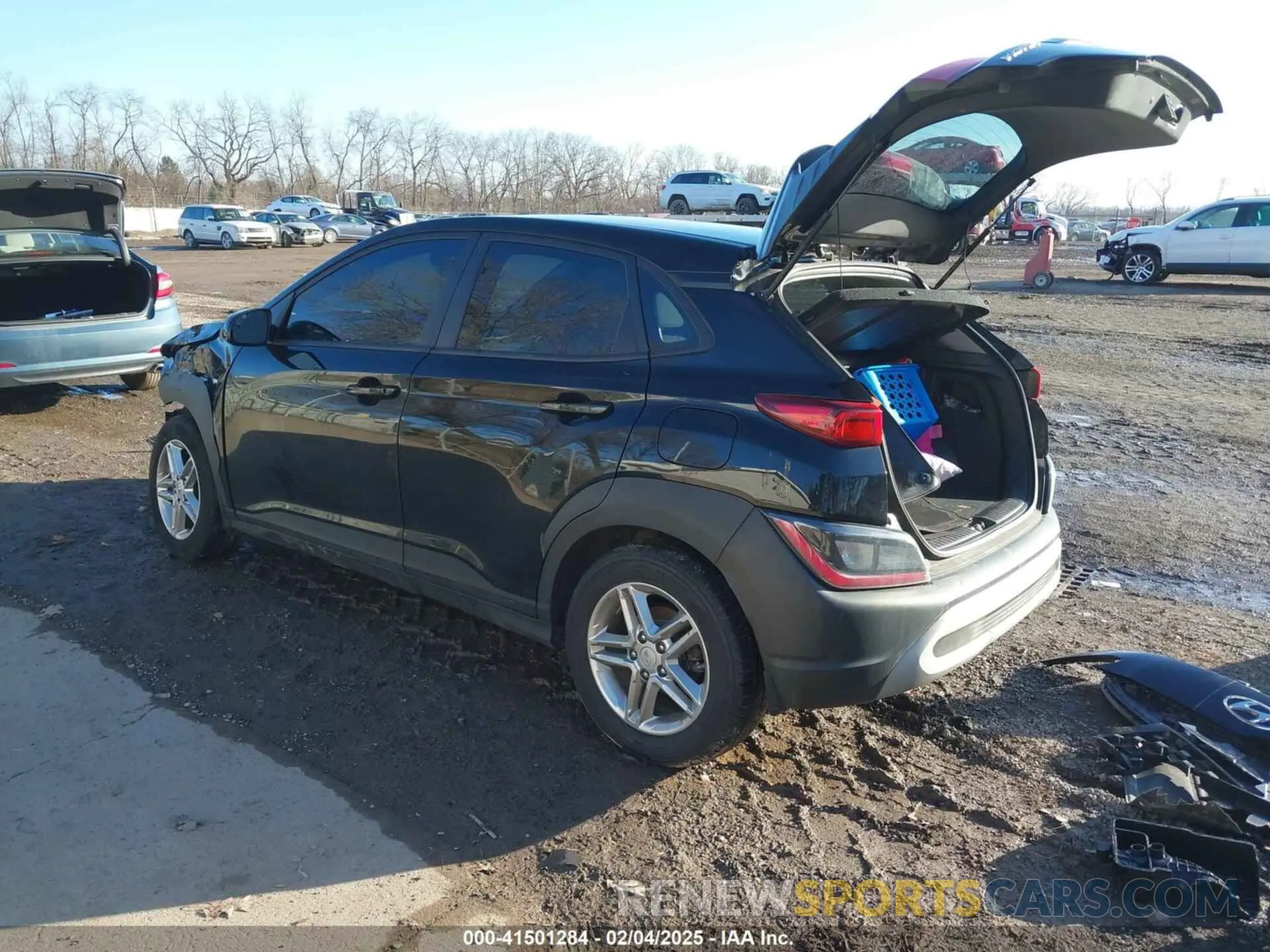 3 Photograph of a damaged car KM8K22AB9NU875233 HYUNDAI KONA 2022
