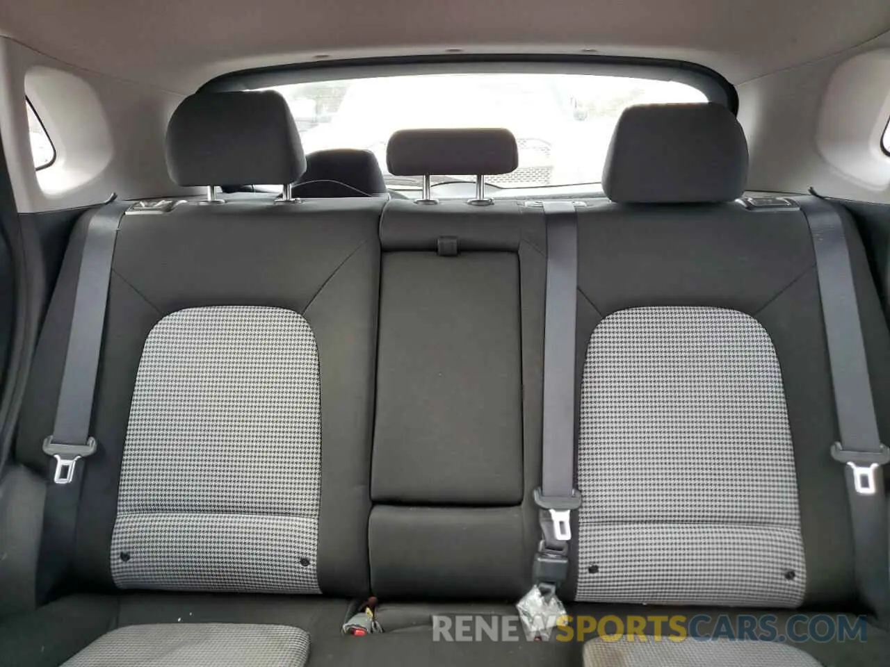 10 Photograph of a damaged car KM8K22ABXNU773228 HYUNDAI KONA 2022