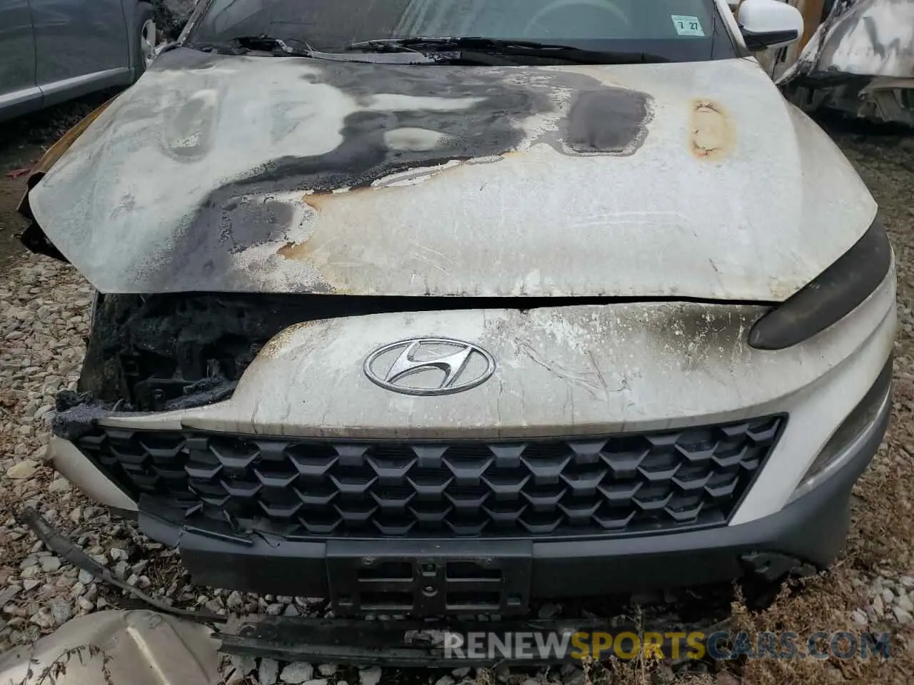 11 Photograph of a damaged car KM8K22ABXNU871868 HYUNDAI KONA 2022