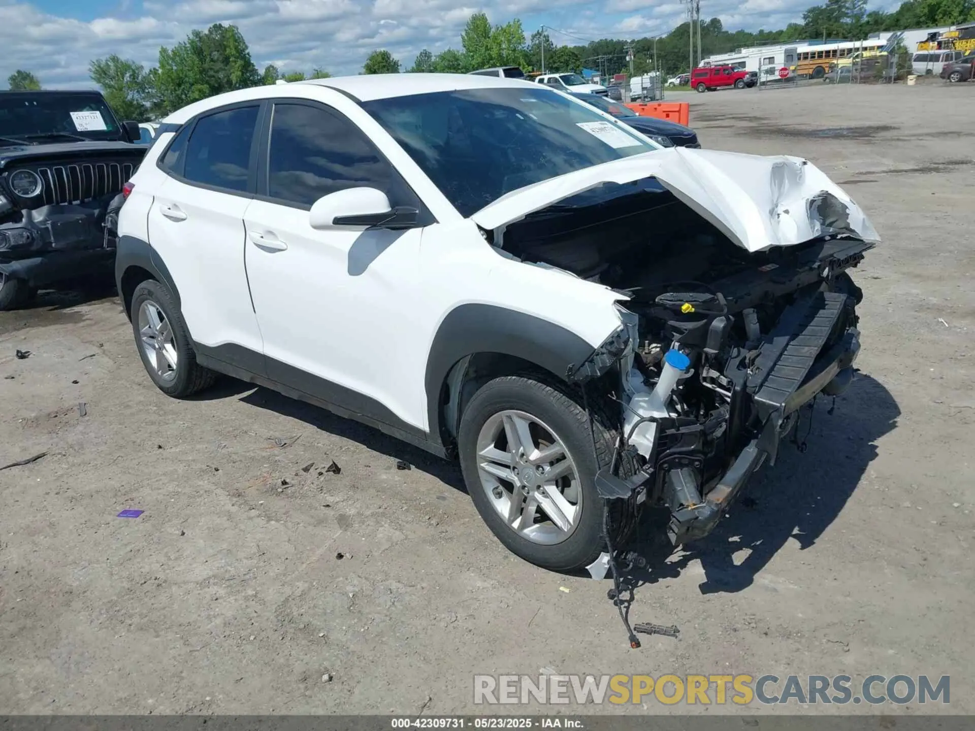 1 Photograph of a damaged car KM8K2CAB1NU825562 HYUNDAI KONA 2022
