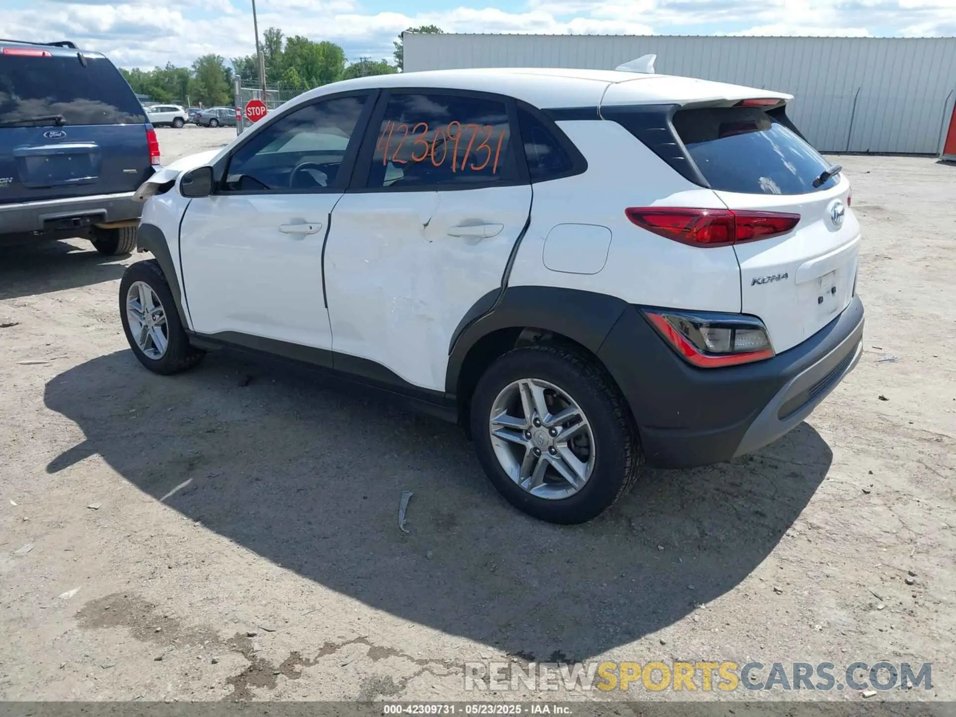 3 Photograph of a damaged car KM8K2CAB1NU825562 HYUNDAI KONA 2022