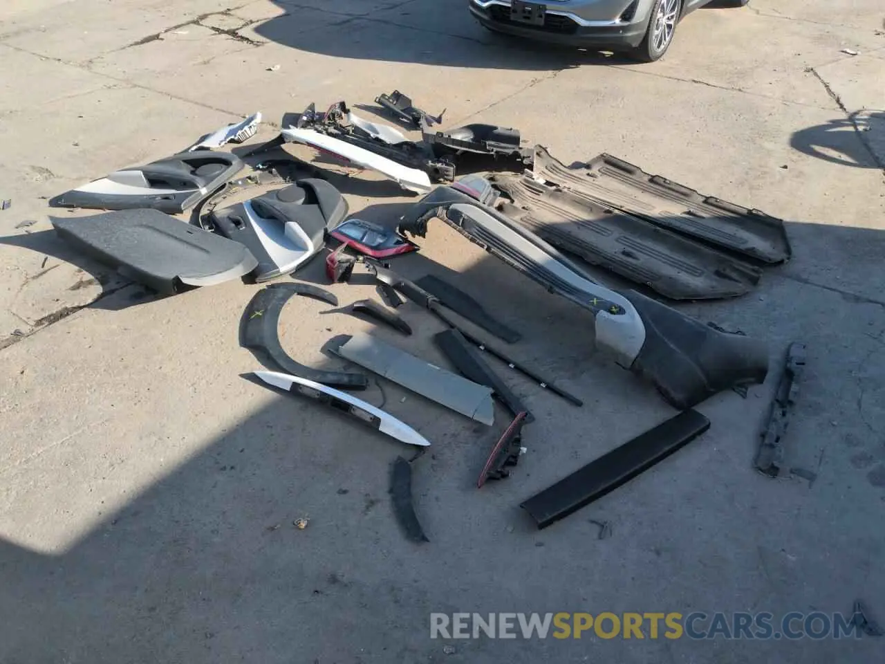 13 Photograph of a damaged car KM8K2CAB1NU830115 HYUNDAI KONA 2022