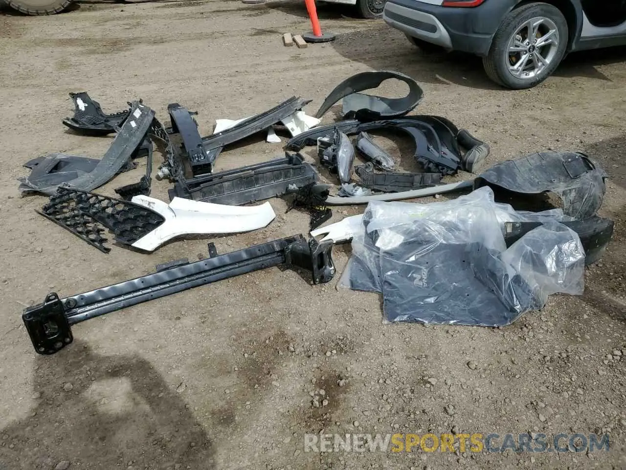 13 Photograph of a damaged car KM8K2CAB2NU863916 HYUNDAI KONA 2022