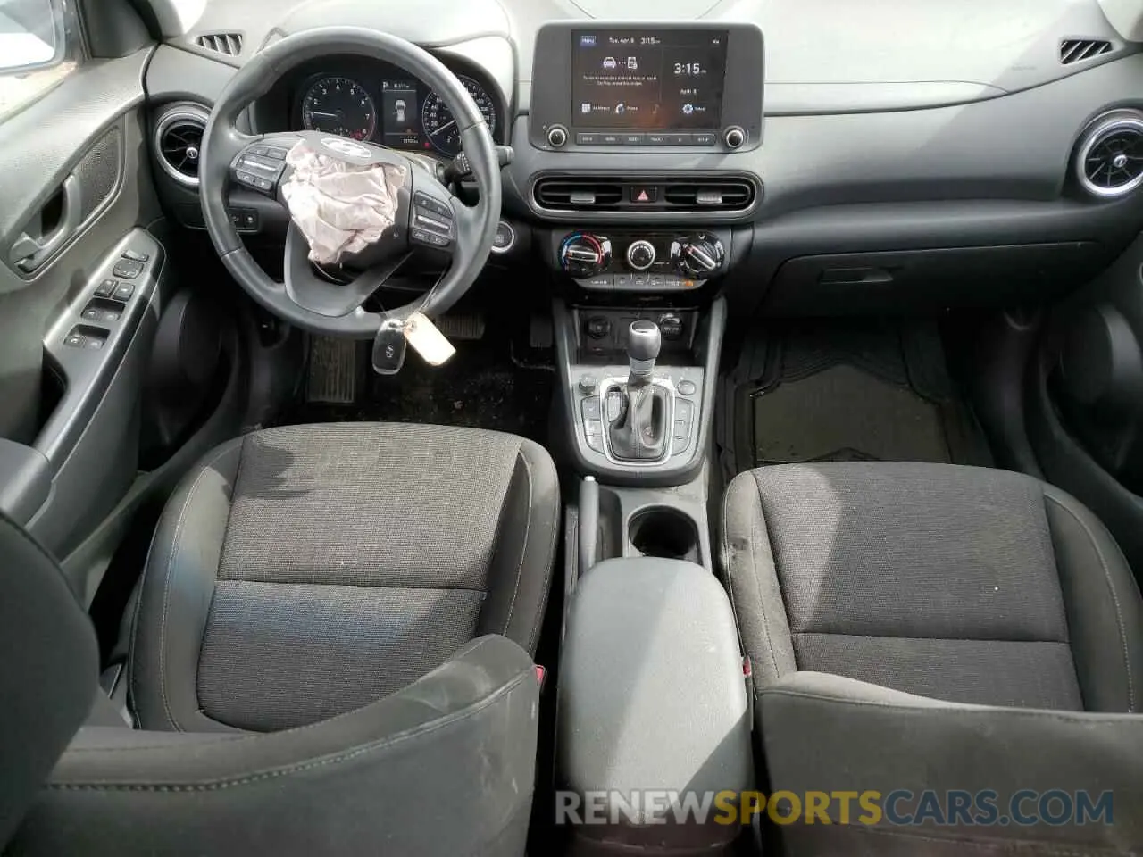 8 Photograph of a damaged car KM8K2CAB2NU863916 HYUNDAI KONA 2022