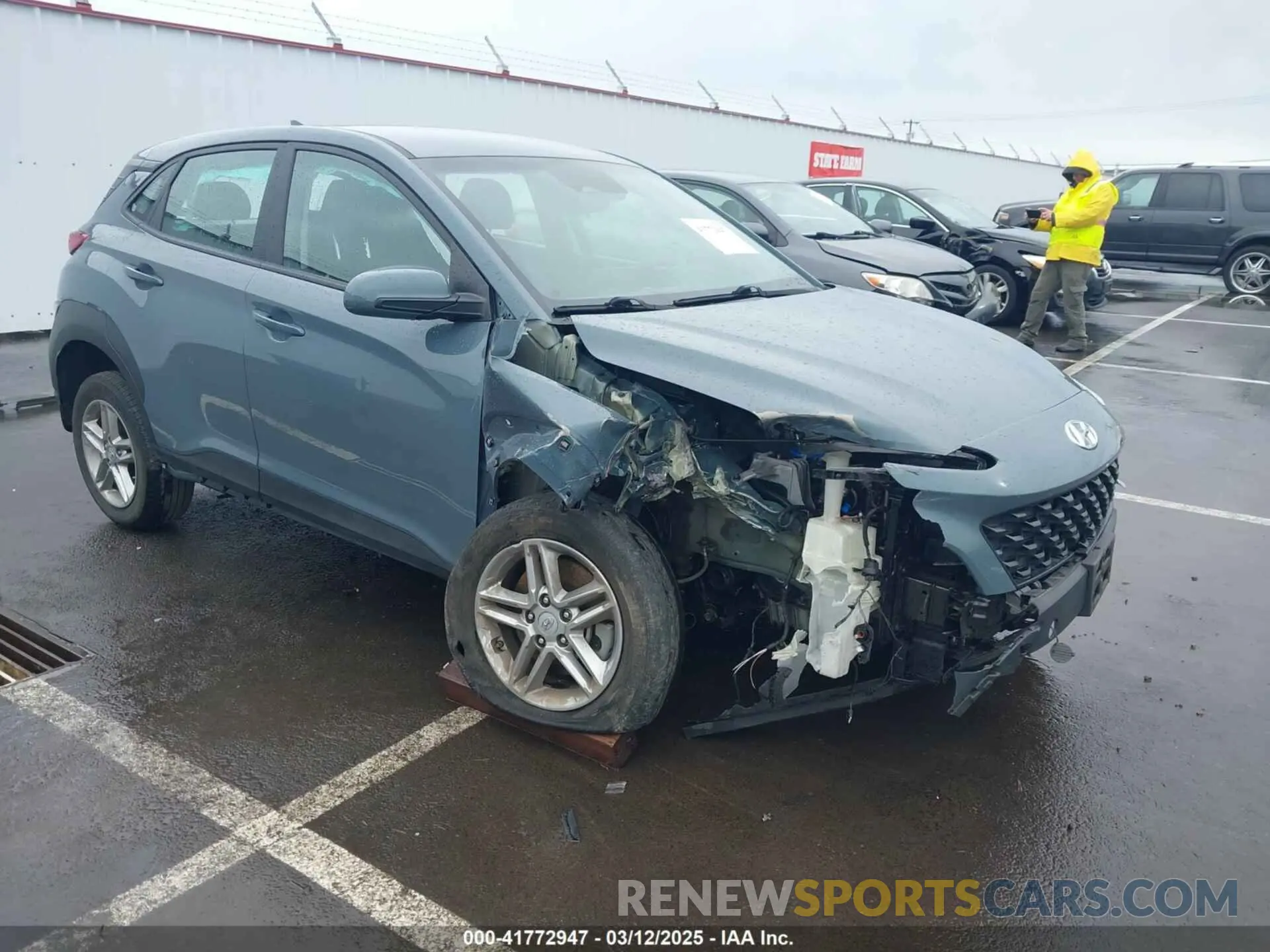 1 Photograph of a damaged car KM8K2CAB3NU839432 HYUNDAI KONA 2022