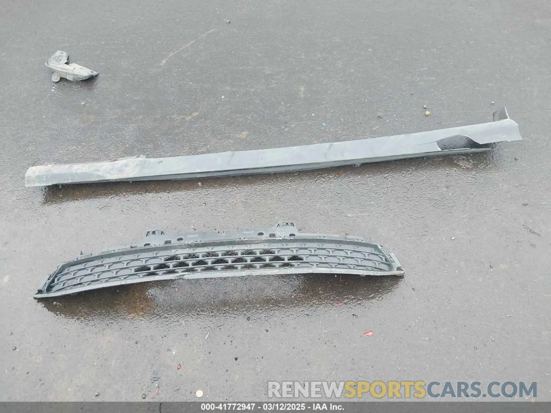 12 Photograph of a damaged car KM8K2CAB3NU839432 HYUNDAI KONA 2022