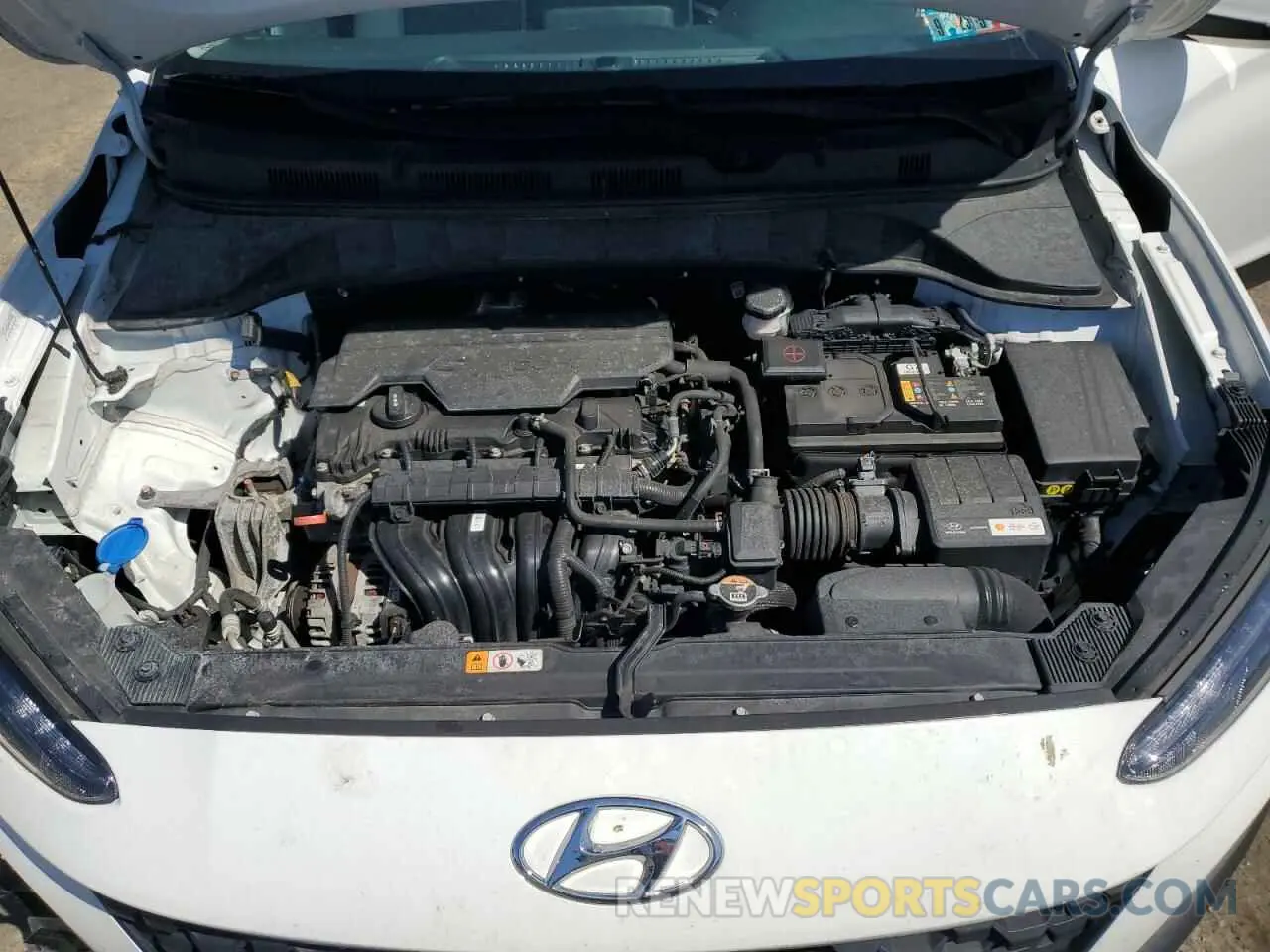 12 Photograph of a damaged car KM8K2CAB4NU764272 HYUNDAI KONA 2022