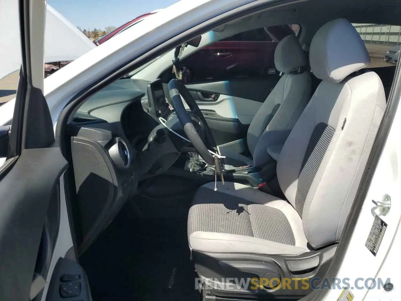 7 Photograph of a damaged car KM8K2CAB4NU764272 HYUNDAI KONA 2022