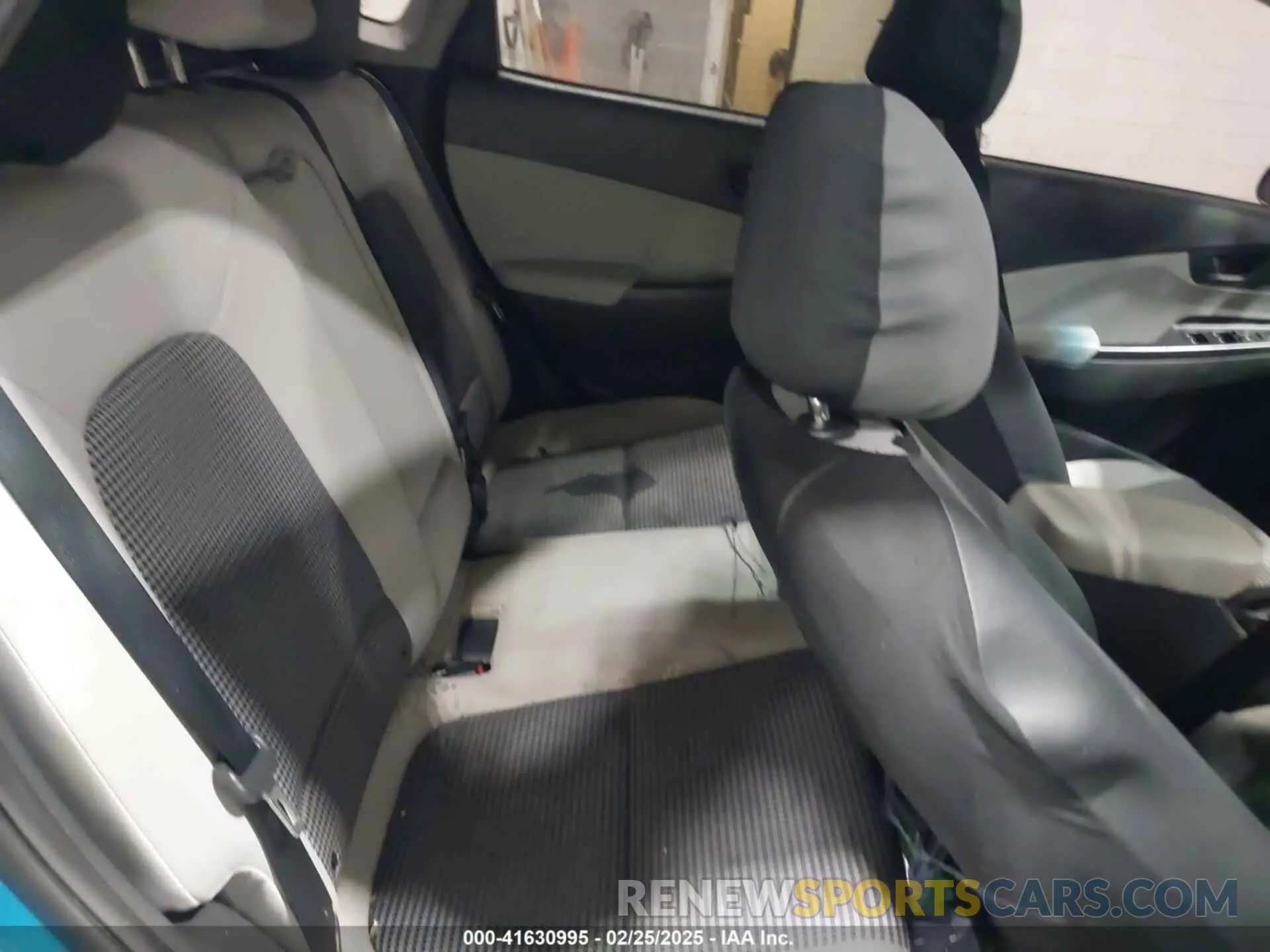8 Photograph of a damaged car KM8K2CAB4NU878255 HYUNDAI KONA 2022