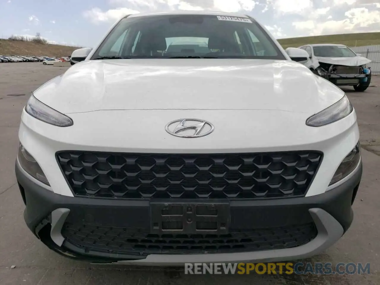 5 Photograph of a damaged car KM8K2CAB8NU815630 HYUNDAI KONA 2022