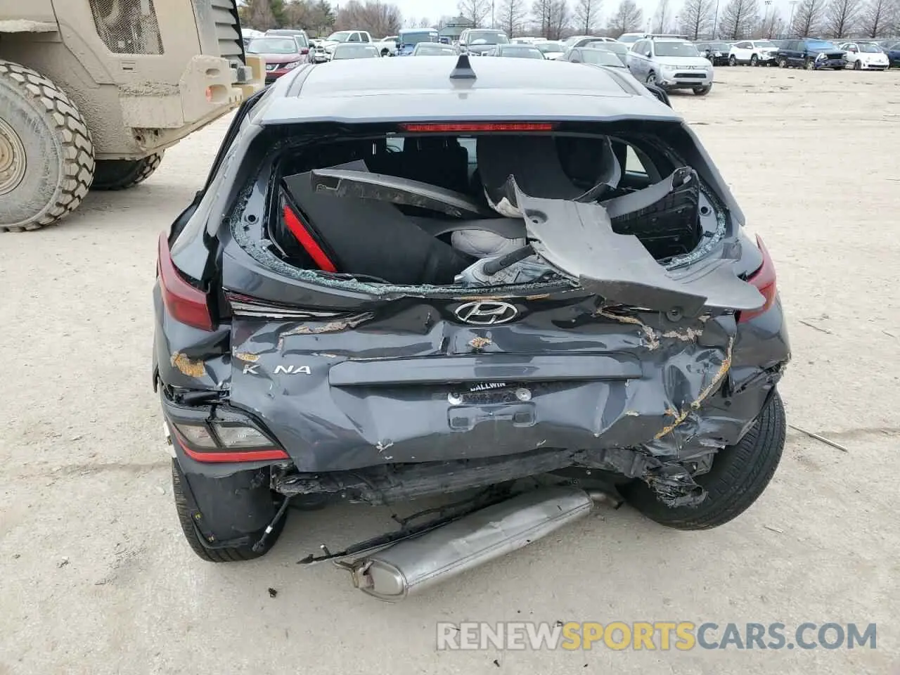 6 Photograph of a damaged car KM8K2CAB8NU818673 HYUNDAI KONA 2022