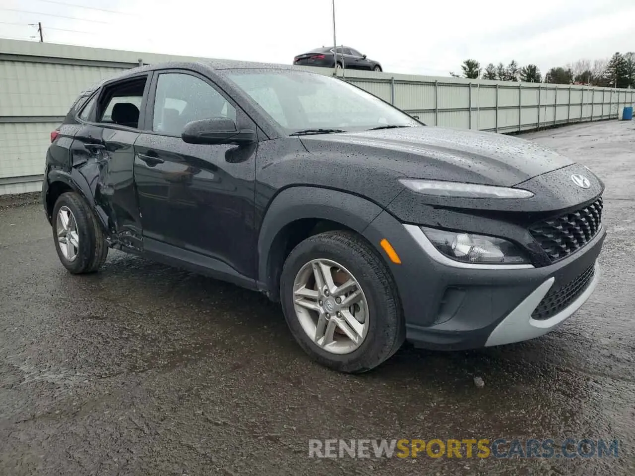 4 Photograph of a damaged car KM8K2CABXNU801843 HYUNDAI KONA 2022