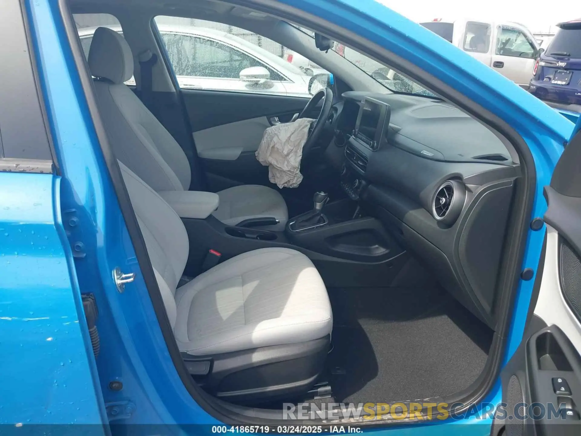 5 Photograph of a damaged car KM8K32AB2NU765962 HYUNDAI KONA 2022