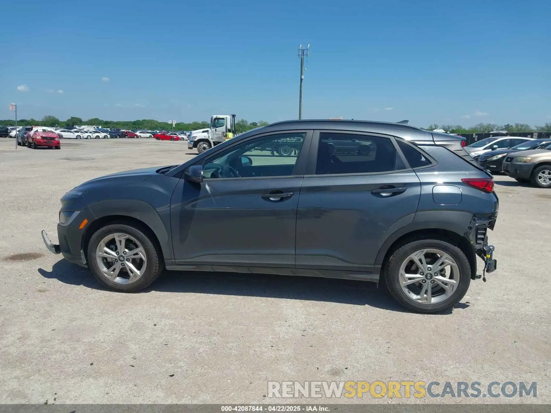 14 Photograph of a damaged car KM8K32AB2NU891934 HYUNDAI KONA 2022