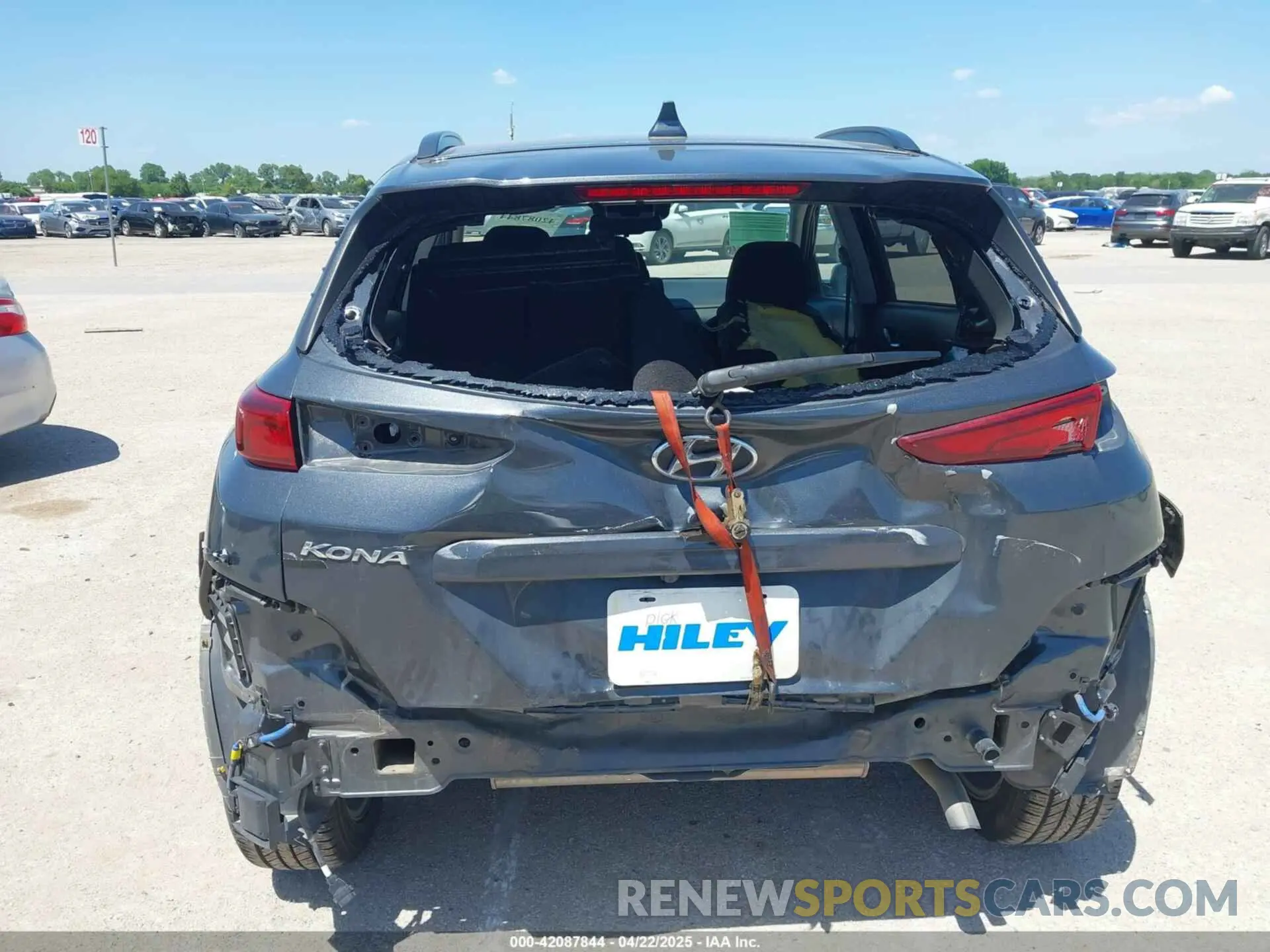 16 Photograph of a damaged car KM8K32AB2NU891934 HYUNDAI KONA 2022