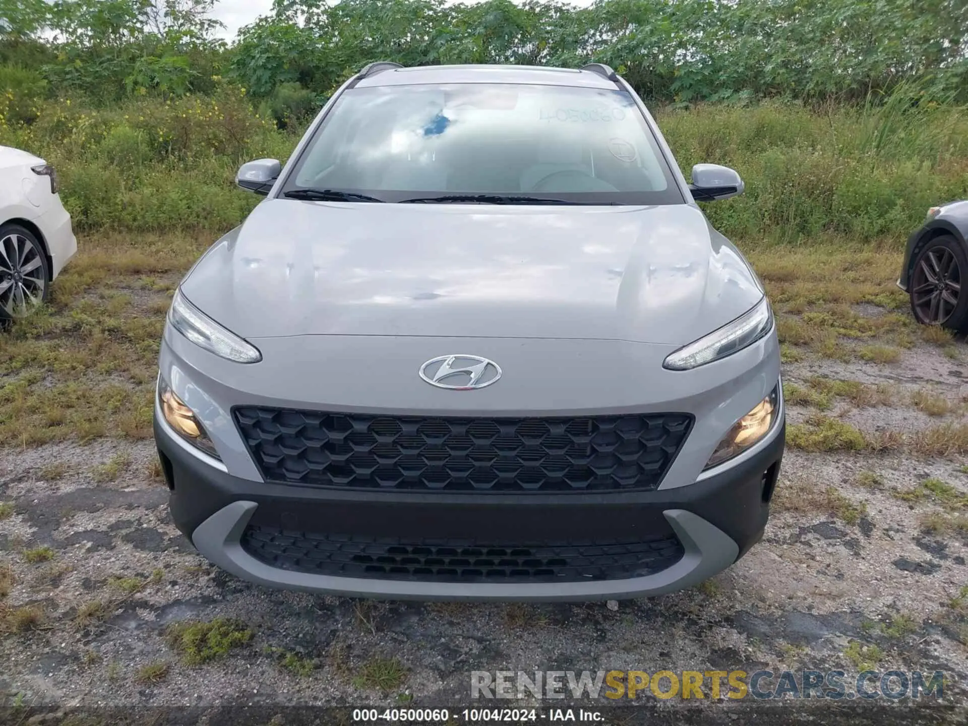 12 Photograph of a damaged car KM8K32AB6NU766385 HYUNDAI KONA 2022