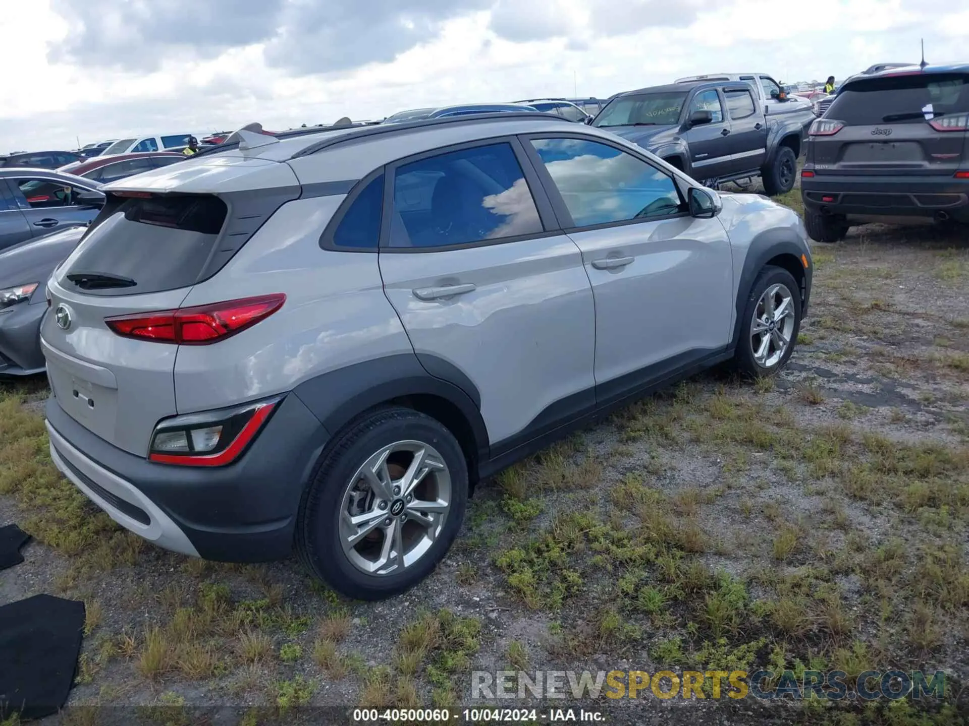 4 Photograph of a damaged car KM8K32AB6NU766385 HYUNDAI KONA 2022
