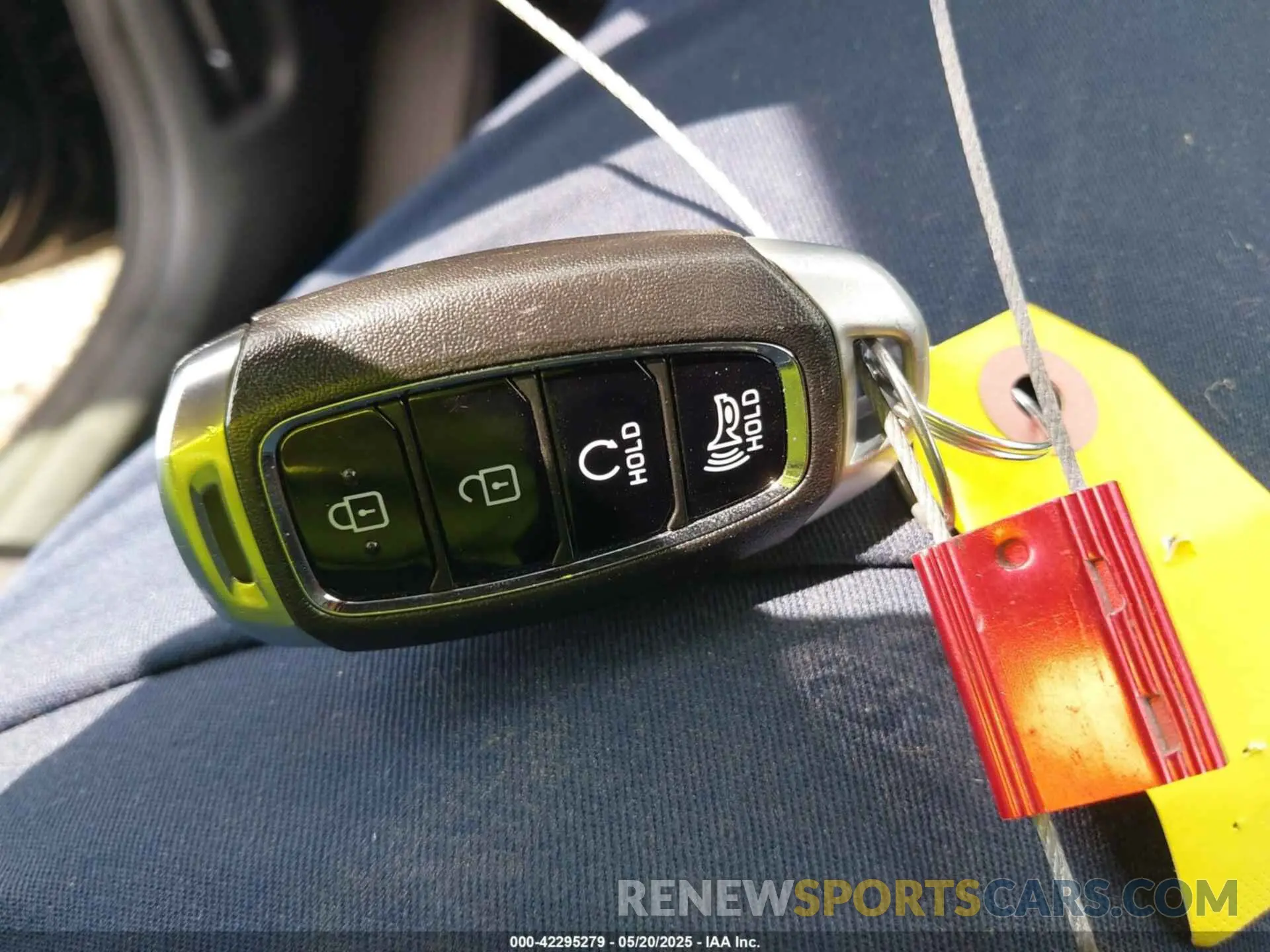 11 Photograph of a damaged car KM8K32AB6NU857401 HYUNDAI KONA 2022