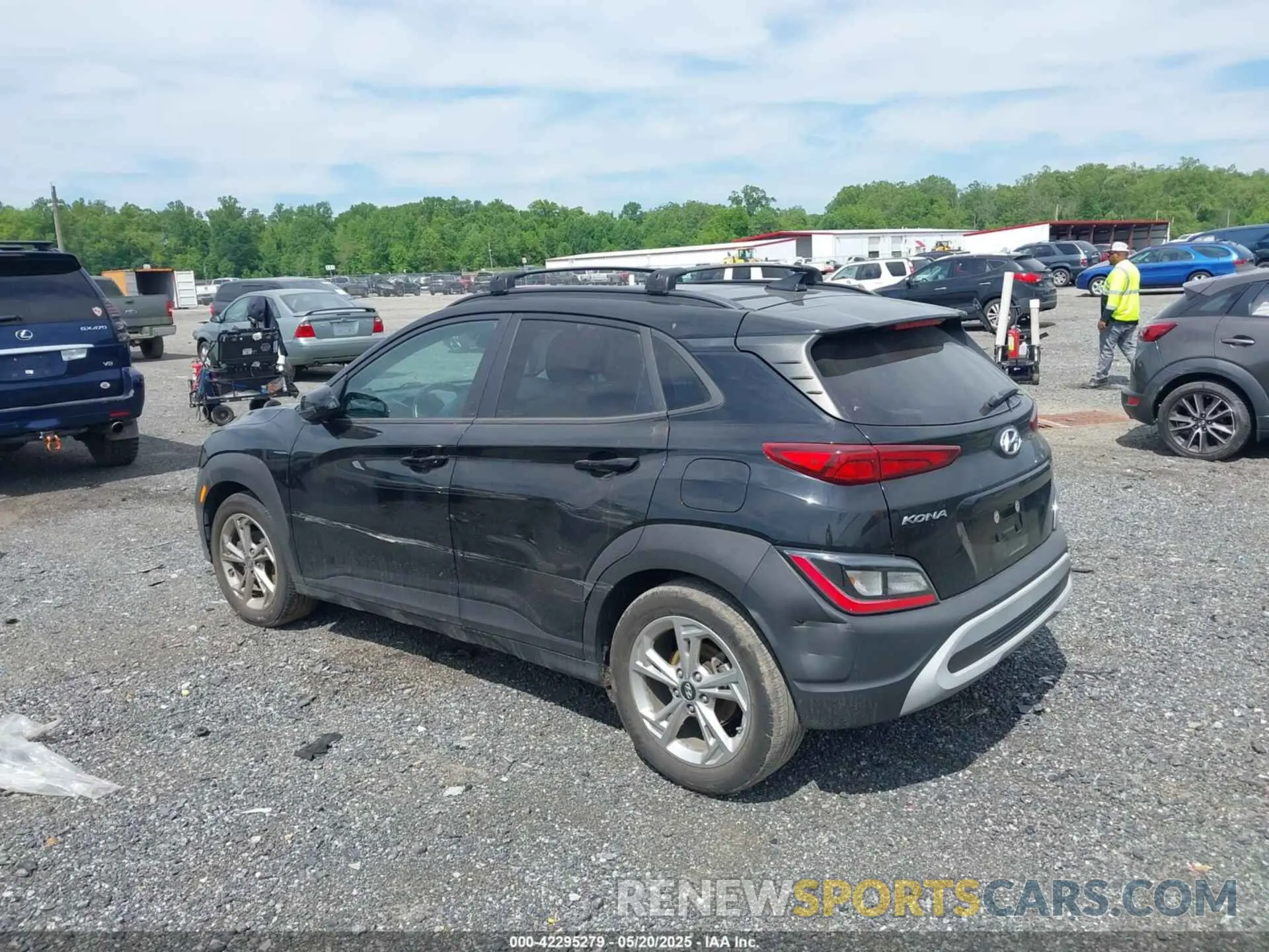 14 Photograph of a damaged car KM8K32AB6NU857401 HYUNDAI KONA 2022