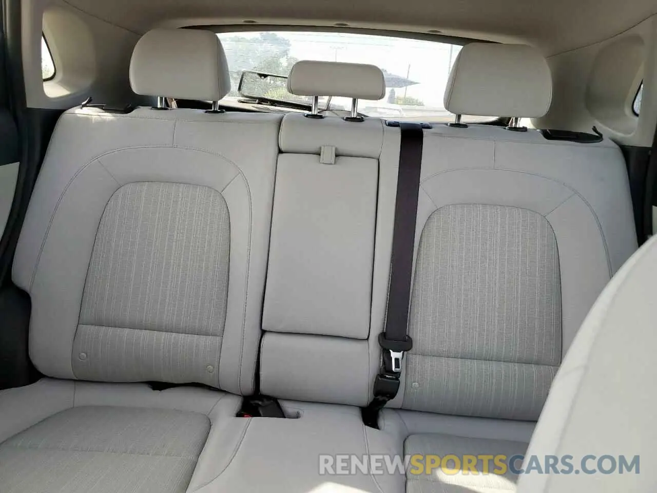 10 Photograph of a damaged car KM8K32AB8NU770714 HYUNDAI KONA 2022