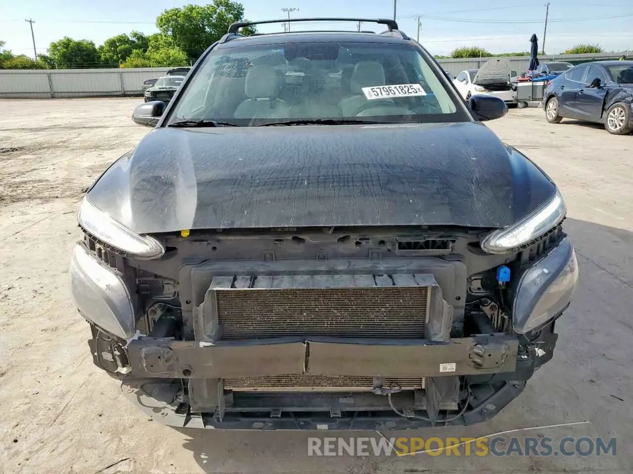 5 Photograph of a damaged car KM8K32AB8NU770714 HYUNDAI KONA 2022