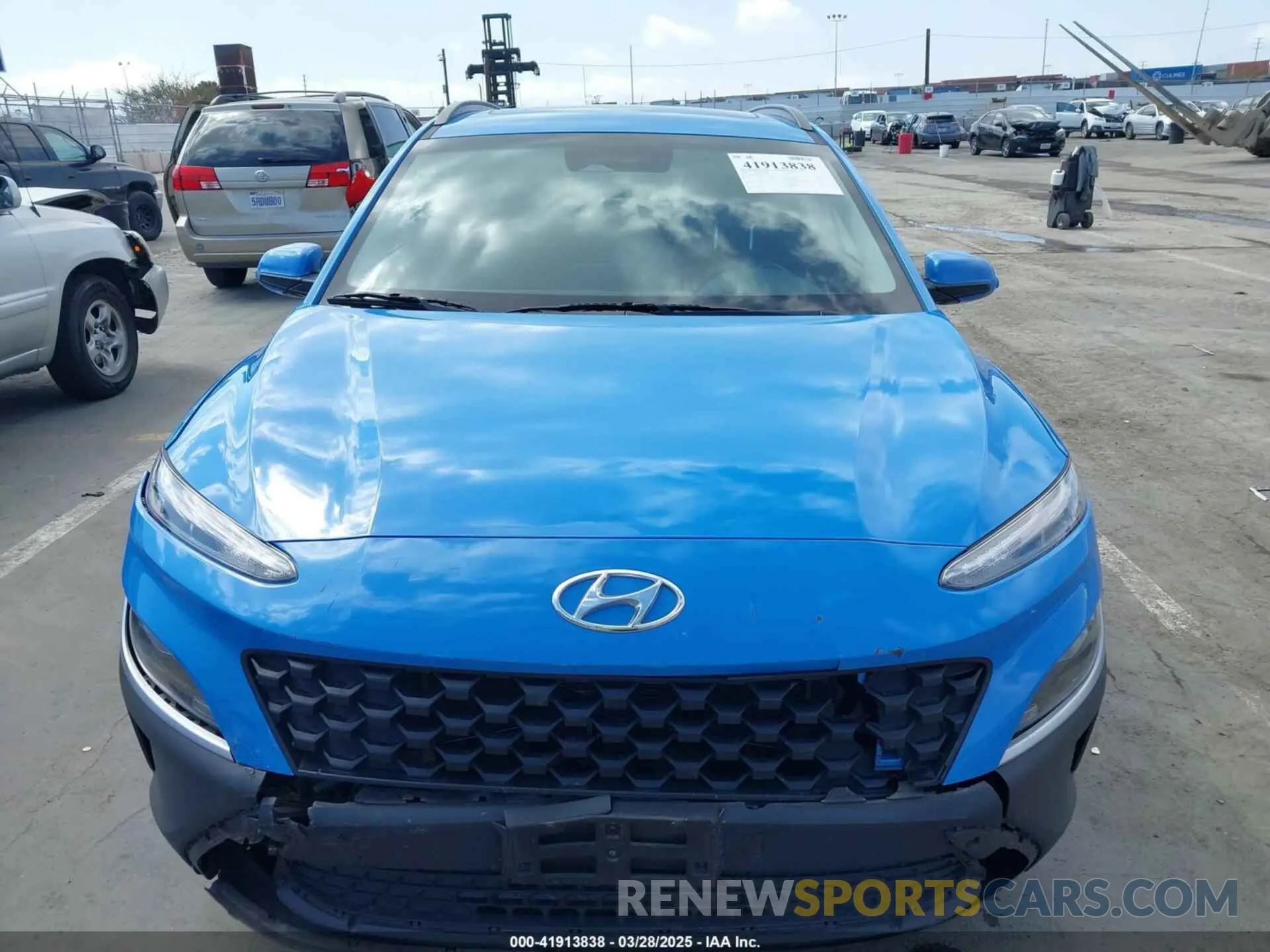 12 Photograph of a damaged car KM8K32AB9NU916456 HYUNDAI KONA 2022