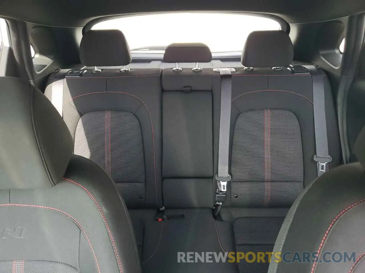 10 Photograph of a damaged car KM8K33A30NU770396 HYUNDAI KONA 2022