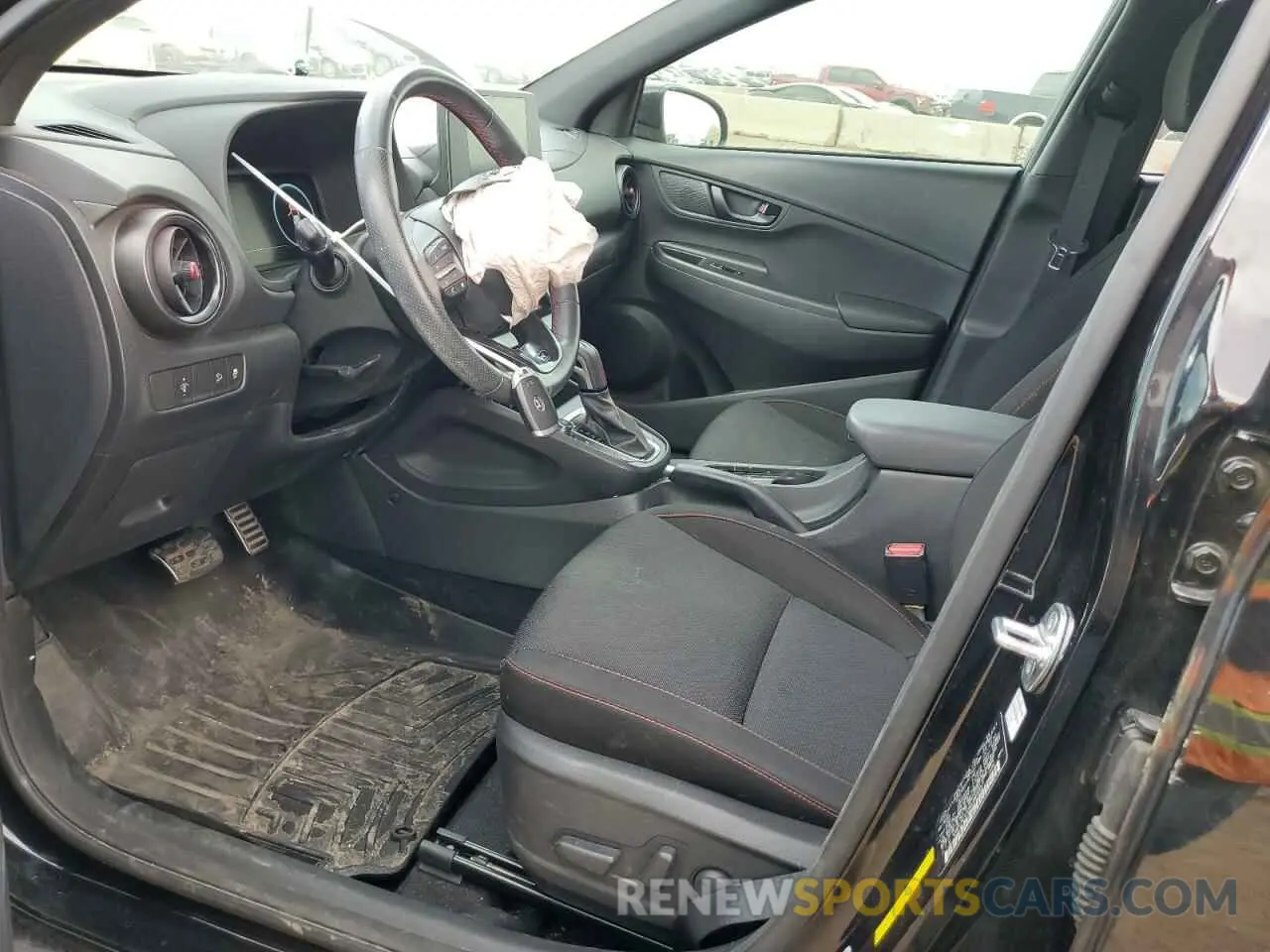 7 Photograph of a damaged car KM8K3CA30NU868957 HYUNDAI KONA 2022