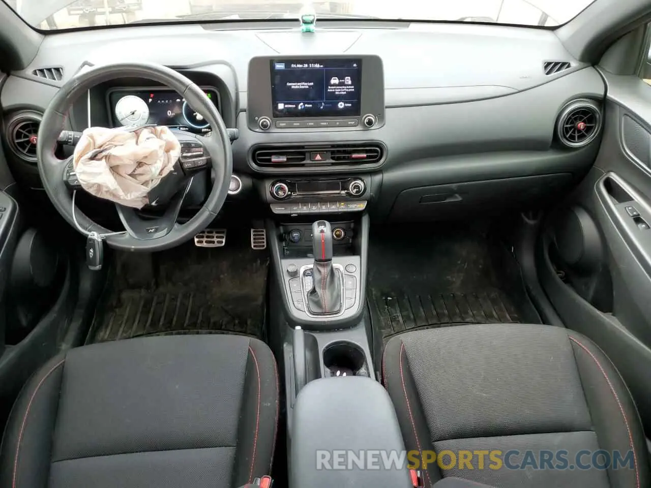 8 Photograph of a damaged car KM8K3CA30NU868957 HYUNDAI KONA 2022