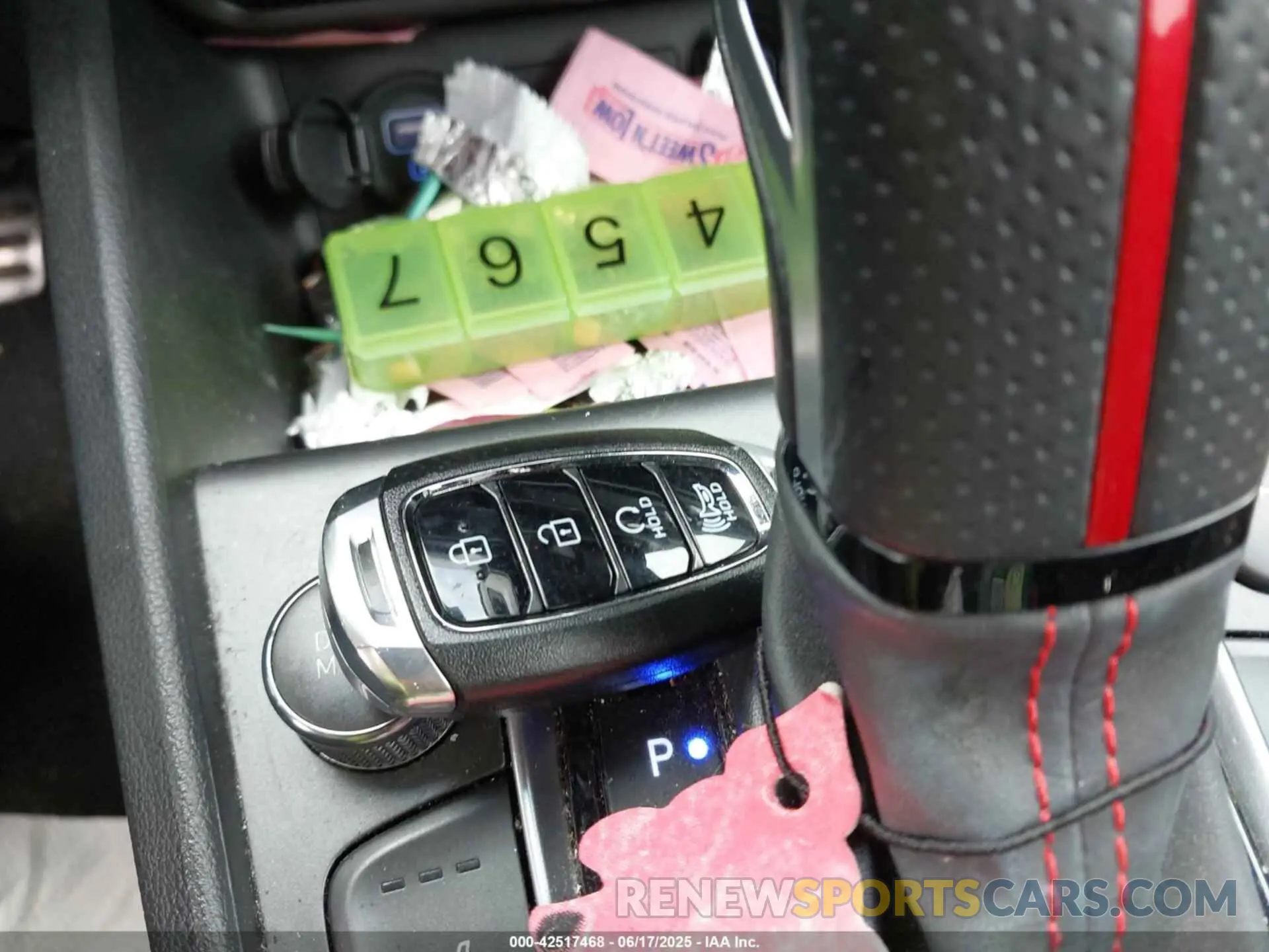 11 Photograph of a damaged car KM8K3CA31NU840813 HYUNDAI KONA 2022