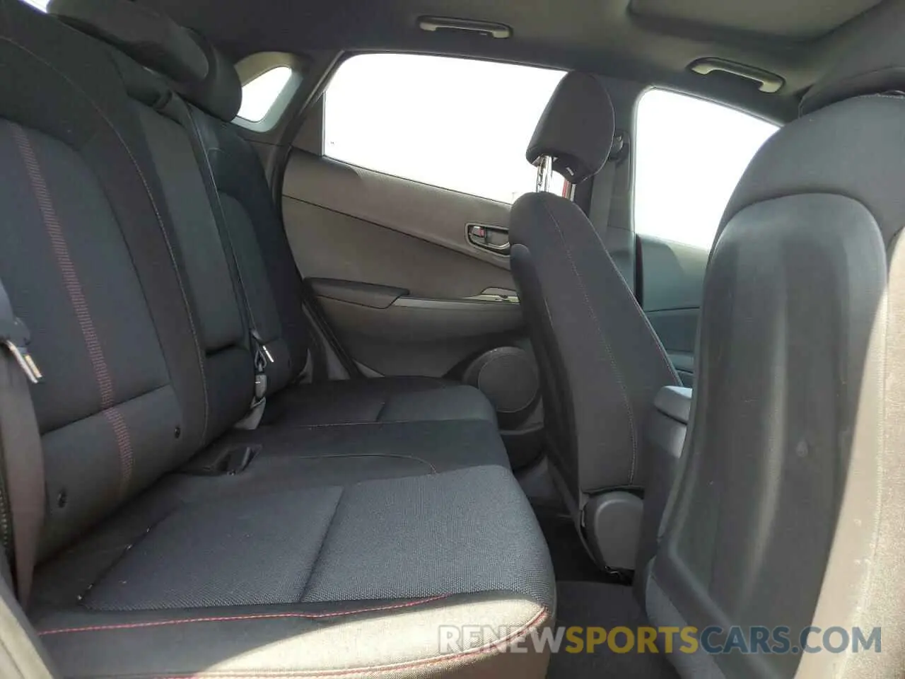 11 Photograph of a damaged car KM8K3CA34NU790750 HYUNDAI KONA 2022