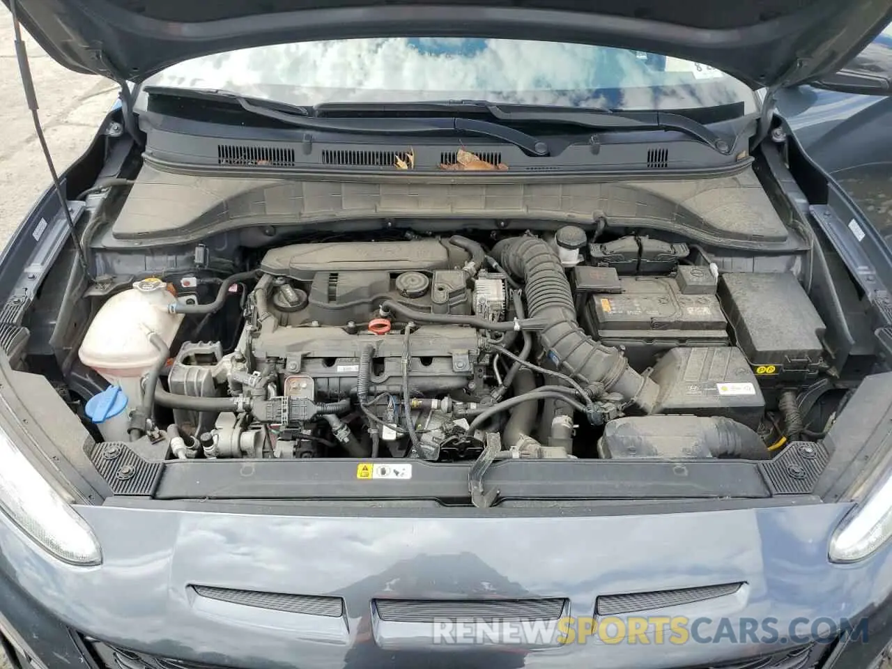 11 Photograph of a damaged car KM8K3CA39NU792882 HYUNDAI KONA 2022