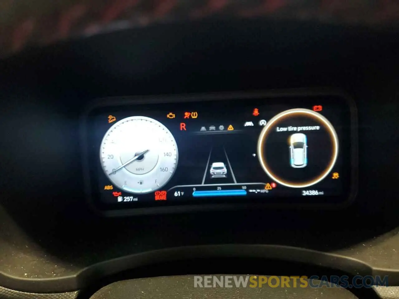 9 Photograph of a damaged car KM8K3CA39NU862042 HYUNDAI KONA 2022