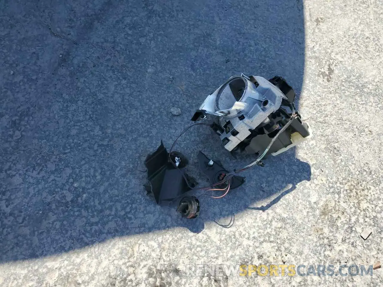 12 Photograph of a damaged car KM8K3CA3XNU801301 HYUNDAI KONA 2022