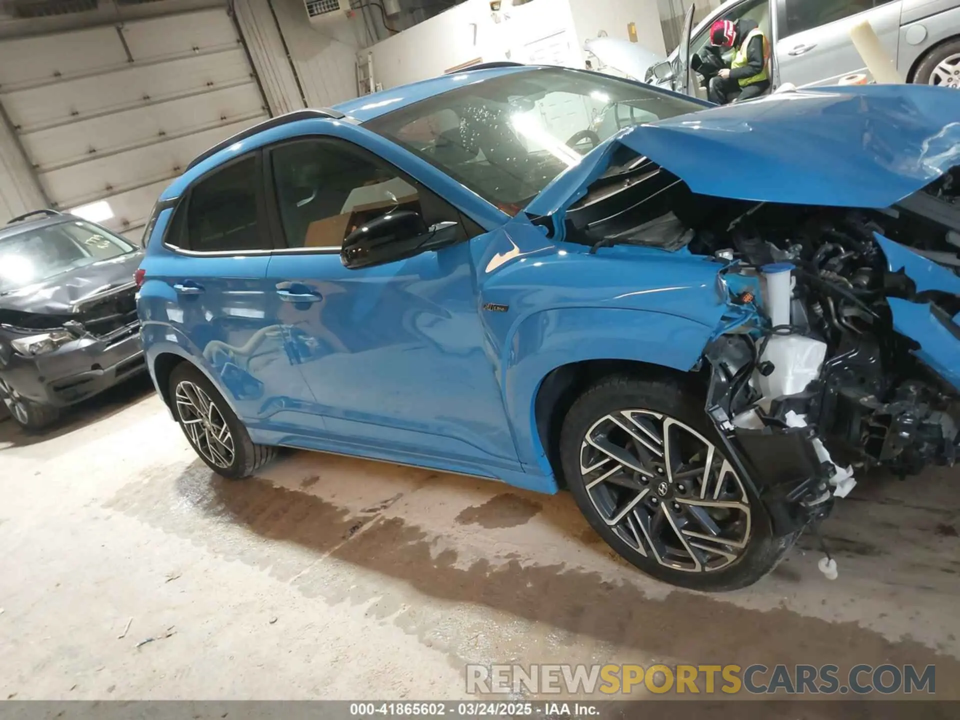 12 Photograph of a damaged car KM8K3CA3XNU840731 HYUNDAI KONA 2022