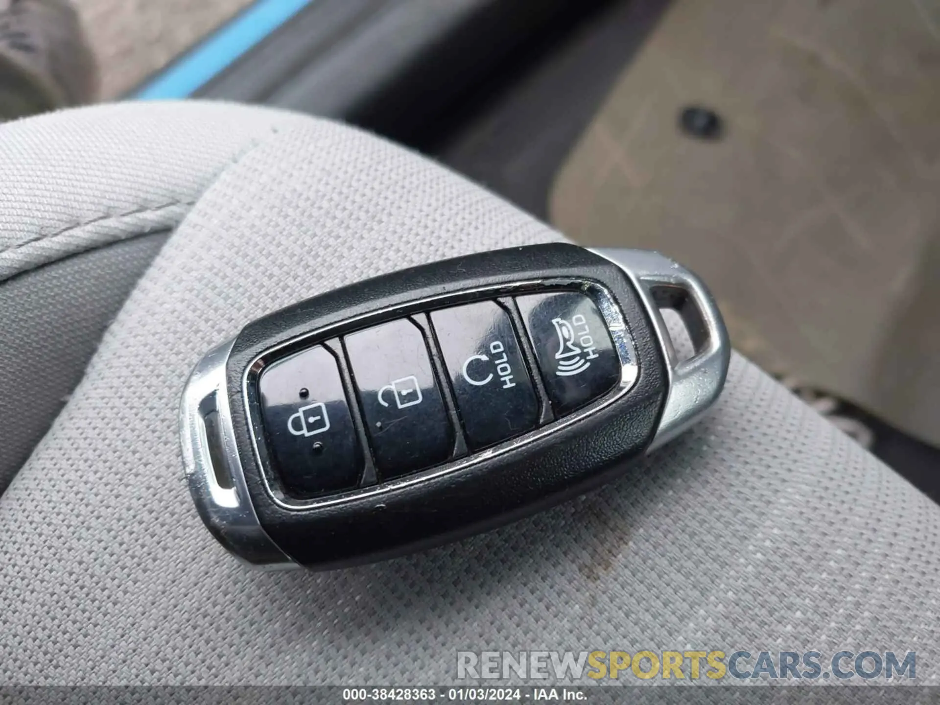 11 Photograph of a damaged car KM8K3CAB1NU762587 HYUNDAI KONA 2022