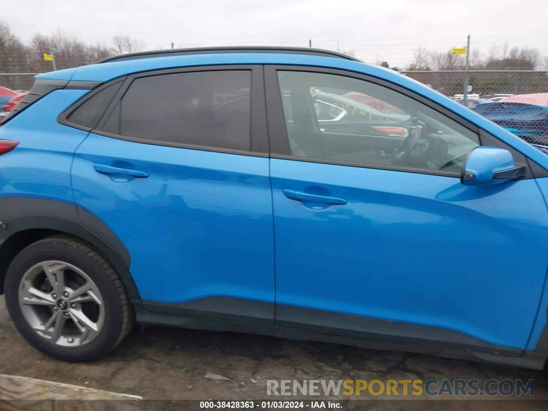 14 Photograph of a damaged car KM8K3CAB1NU762587 HYUNDAI KONA 2022