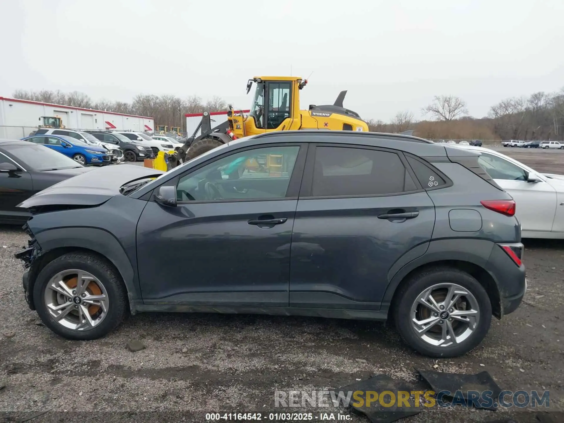 14 Photograph of a damaged car KM8K3CAB1NU862415 HYUNDAI KONA 2022
