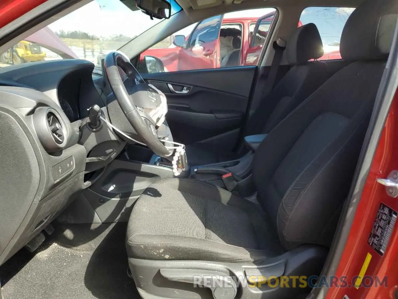 7 Photograph of a damaged car KM8K3CAB2NU757141 HYUNDAI KONA 2022
