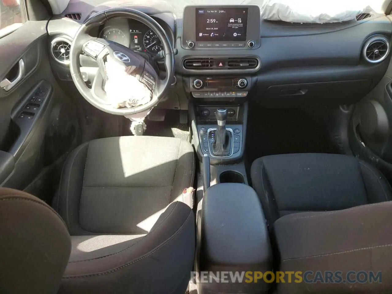 8 Photograph of a damaged car KM8K3CAB2NU757141 HYUNDAI KONA 2022
