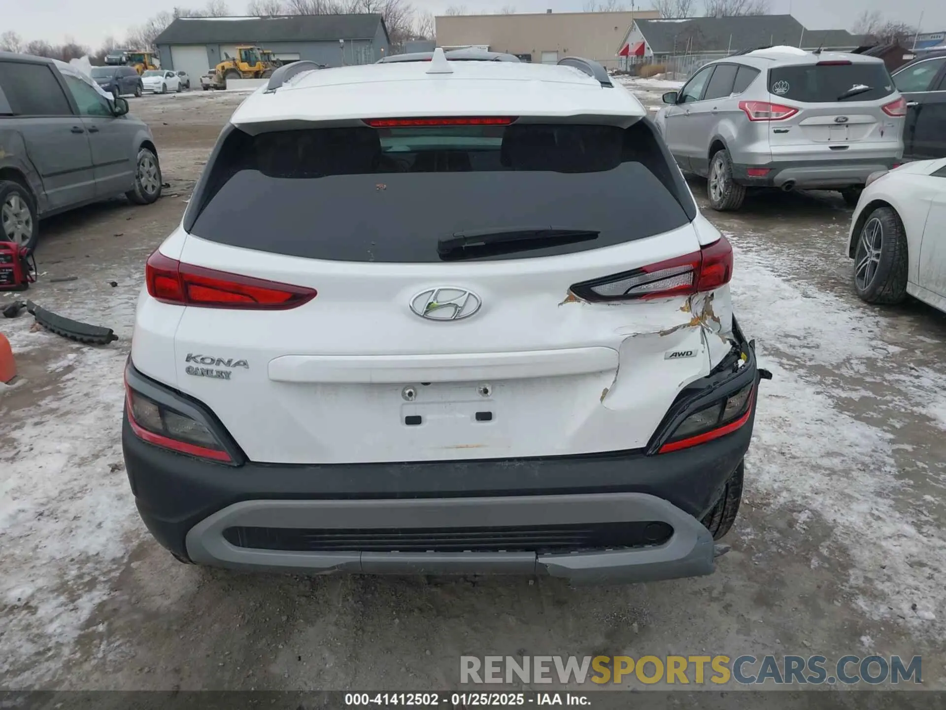17 Photograph of a damaged car KM8K3CAB3NU786387 HYUNDAI KONA 2022