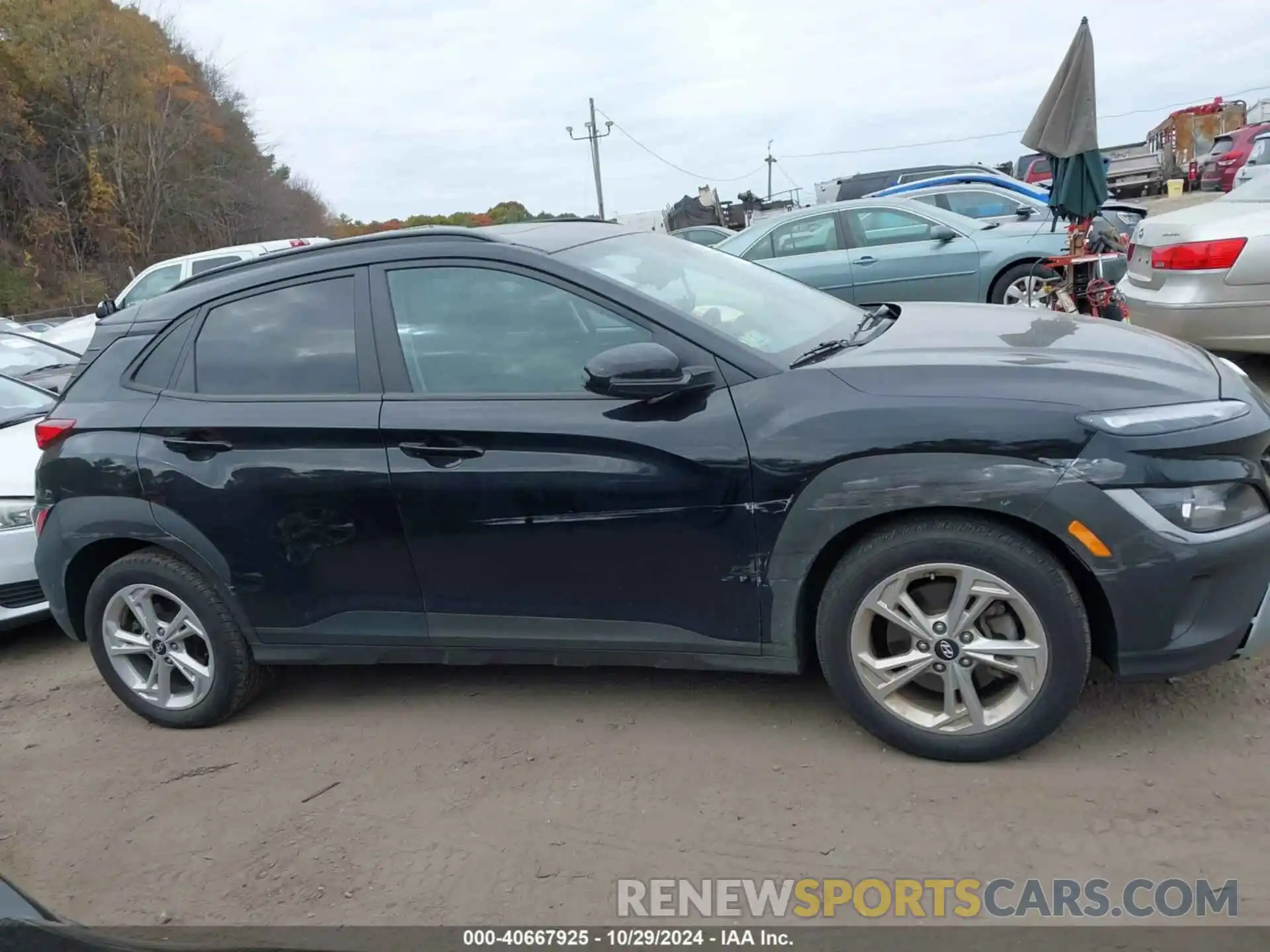 13 Photograph of a damaged car KM8K3CAB5NU897877 HYUNDAI KONA 2022