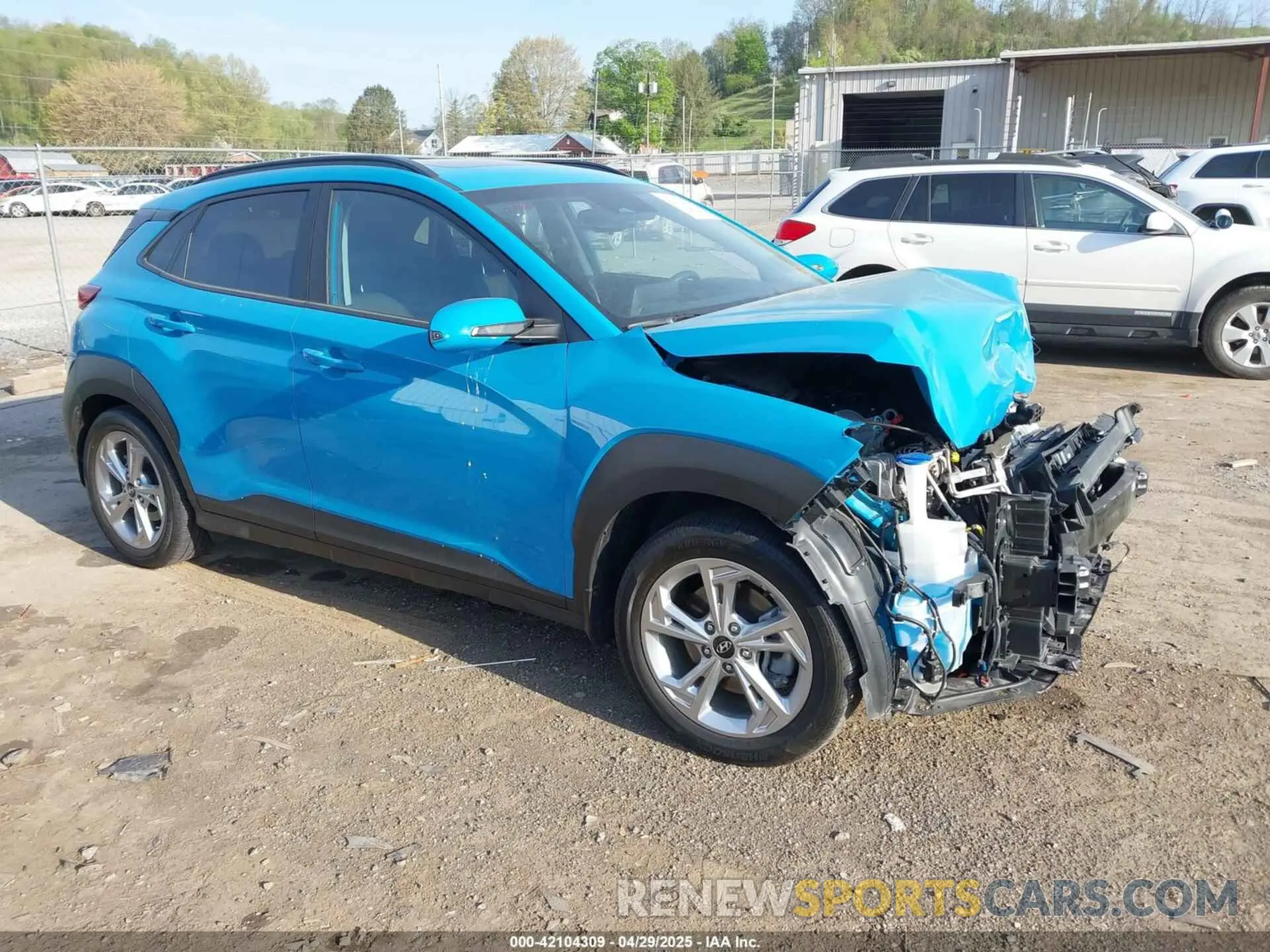 1 Photograph of a damaged car KM8K3CAB5NU903239 HYUNDAI KONA 2022