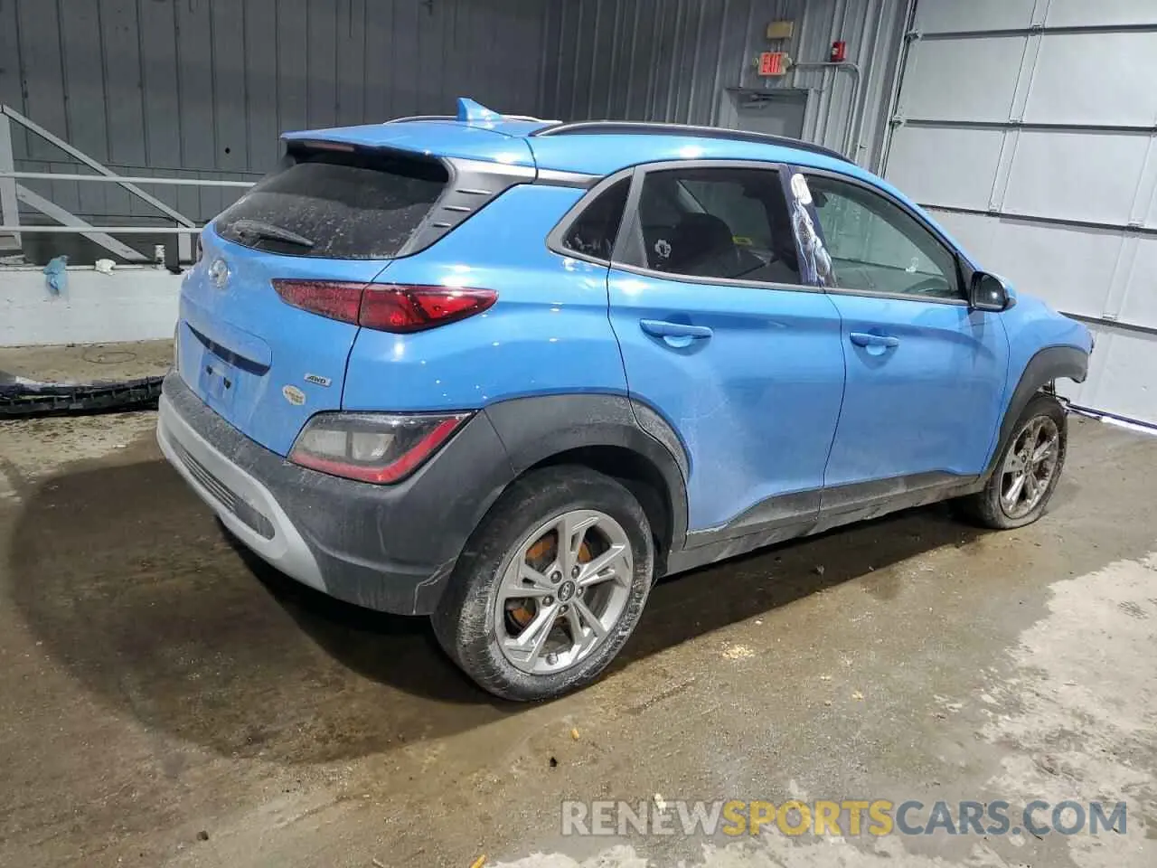 3 Photograph of a damaged car KM8K3CAB6NU818846 HYUNDAI KONA 2022